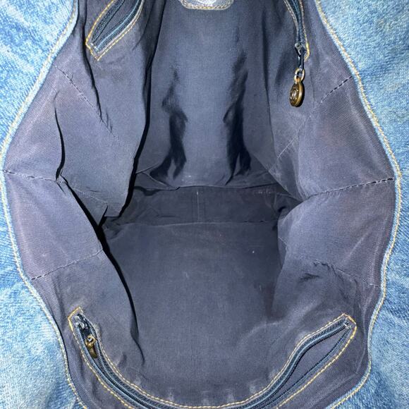 Chanel Vintage Denim Tote Bag - Picture 8 of 16